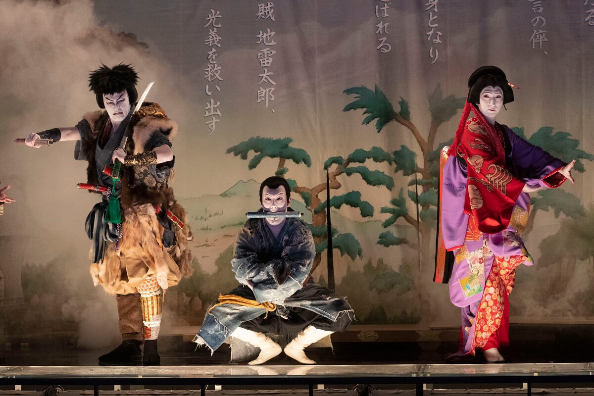 中村勘九郎 再び 無 となり天下を狙う コクーン歌舞伎 天日坊 本日スタート 公演レポート 舞台写真 コメントあり ステージナタリー 中村勘九郎 再び 無 となり天下を狙う コクーン歌舞伎 天日坊 本日スタート 公演レポート 舞台写真 コメントあり ステージナタリー