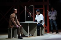 東京夜光「悪魔と永遠」より。（撮影：宮川舞子）