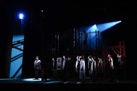 東京夜光「悪魔と永遠」より。（撮影：宮川舞子）