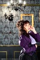 舞原鈴扮する右代宮夏妃。