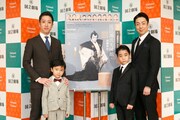 左から中村梅枝、小川大晴、尾上丑之助、尾上菊之助。（写真提供：国立劇場）
