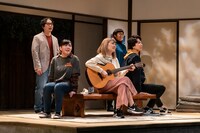 北九州芸術劇場クリエイション・シリーズ「まつわる紐、ほどけば風」より。(c)重松美佐