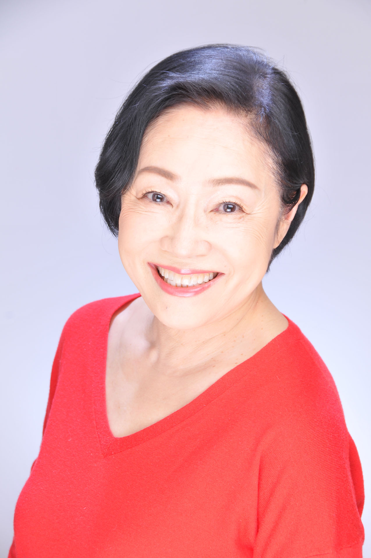 増子倭文江
