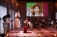 日本の演劇人を育てるプロジェクト 新進演劇人育成公演 演出家部門「不思議の国のアリス 五場と二つの幕間小景」舞台稽古より。（撮影：横田敦史）