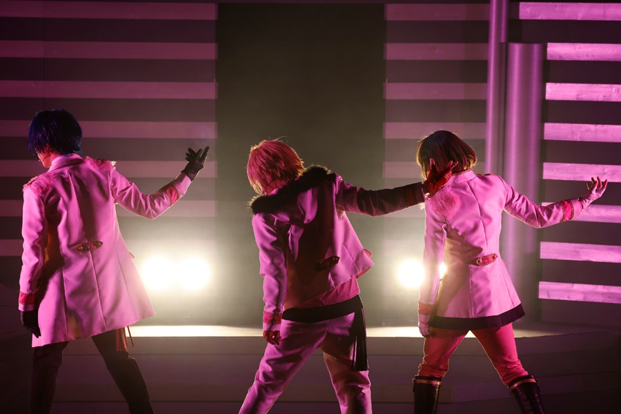 「舞台『MARGINAL#4』BIG BANG STAGE」より。