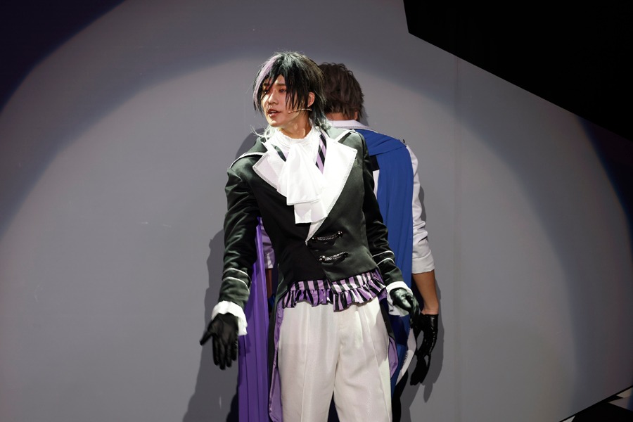 「舞台『MARGINAL#4』BIG BANG STAGE」より。