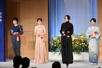 女優賞を受賞した面々。