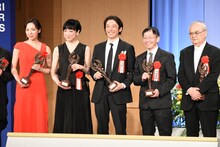 左から那須凜、緒川たまき、高橋一生、野田秀樹、本多一夫。