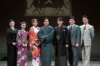 「浪漫舞台 新装『走れメロス』 ～小説 太宰治～」の出演者。（撮影：大西二士男）(c)浪漫舞台「走れメロス」公演実行委員会2022