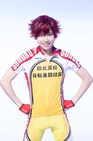 北乃颯希扮する鳴子章吉。