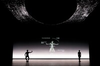 ピチェ・クランチェン・ダンスカンパニー「No. 60」より。(c)Hideto Maezawa