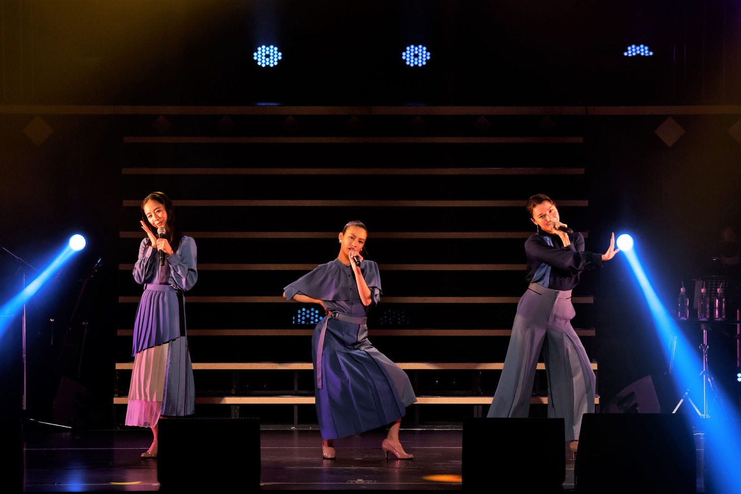 「AMUSE PRESENTS SUPER HANDSOME W LIVE“HANDSOME”is not just for men.」より。