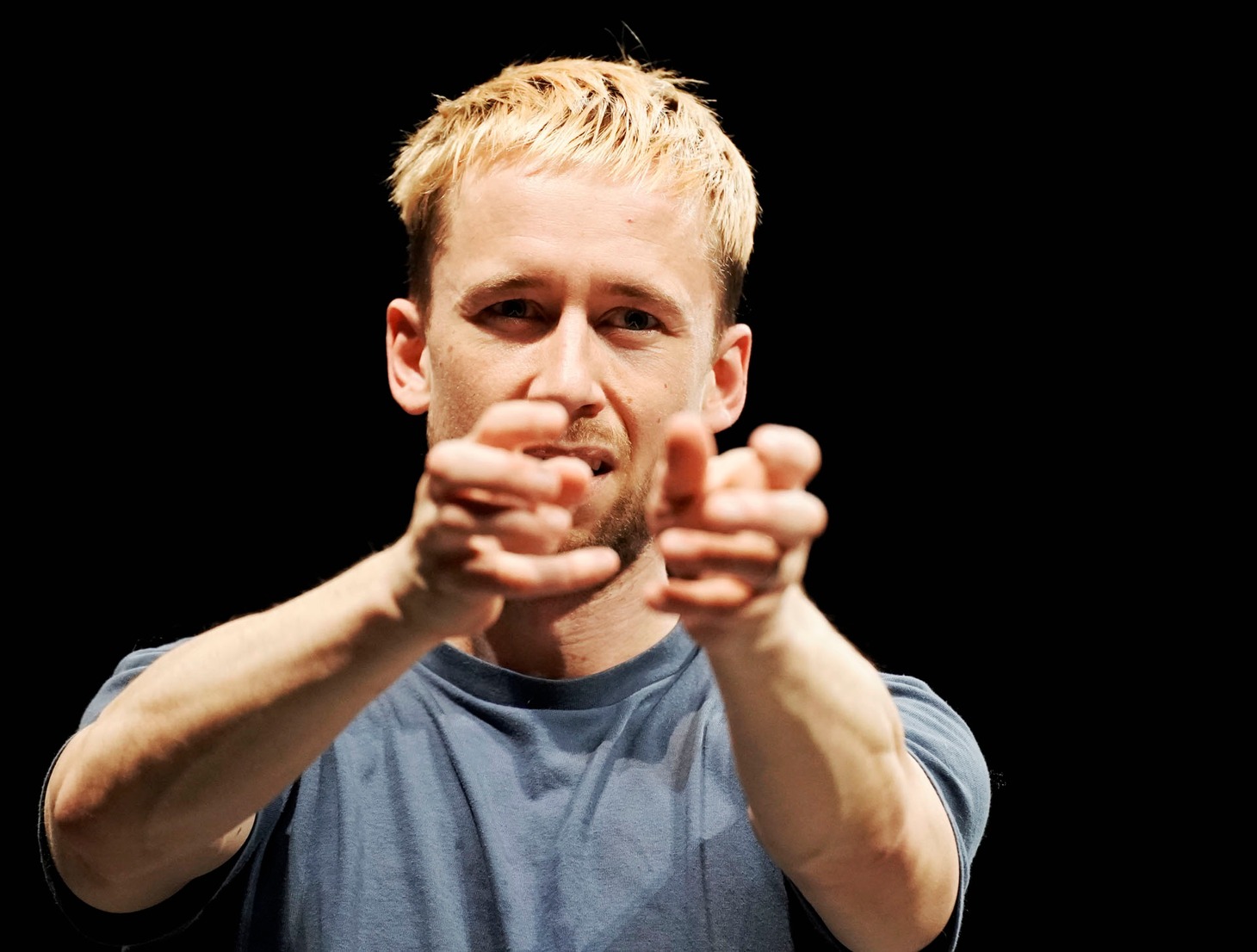 ダニエル・リネハン「BODY OF WORK」より。(c)大洞博靖