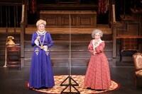 左から藤原紀香、久本雅美。