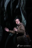 シス・カンパニー公演「奇蹟 miracle one-way ticket」より。（撮影：宮川舞子 / 写真提供：シス・カンパニー）