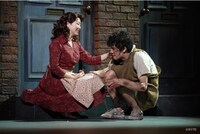 ミュージカル「ブラッド・ブラザーズ」より。（撮影：岩田えり）