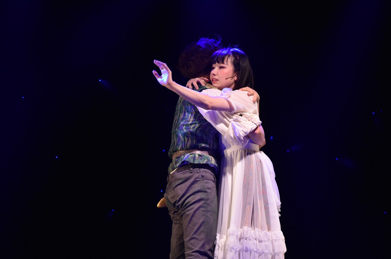 イッツフォーリーズ公演 ミュージカル「遠ざかるネバーランド」より。（撮影：日高仁）