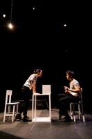 ミクニヤナイハラプロジェクト vol.11「はじまって、それから、いつかおわる」より。（撮影：前澤秀登）