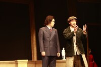 舞台「怖い絵」より。（撮影：高宮紀徹 / 67531graphics）