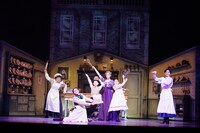 ミュージカル「メリー・ポピンズ」公開舞台稽古より。