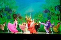 ミュージカル「メリー・ポピンズ」公開舞台稽古より。