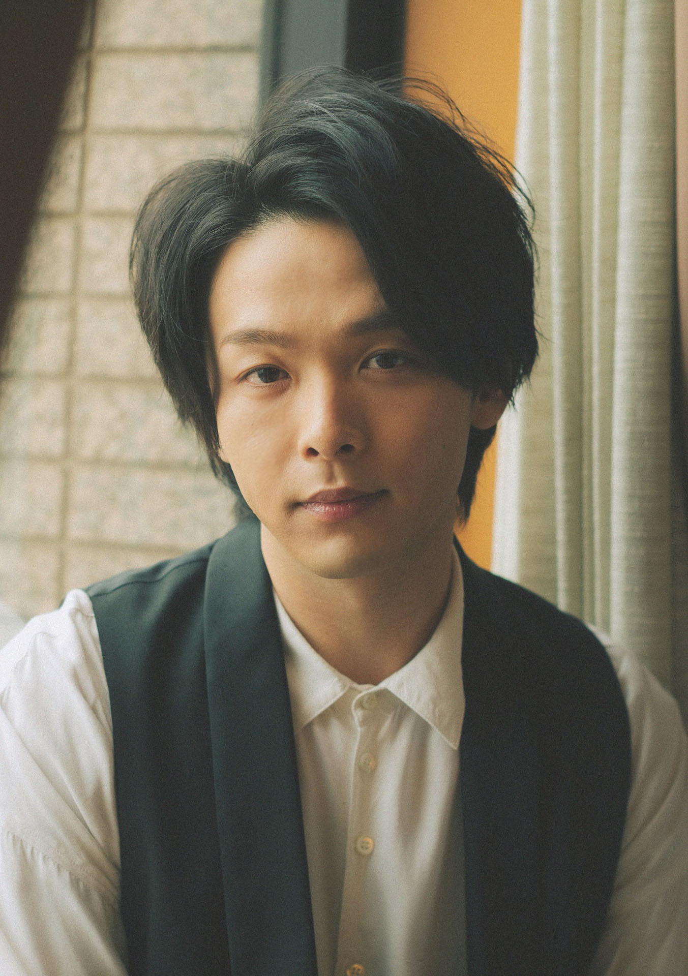 中村倫也(c)文藝春秋