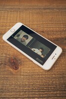 ロロ連作短編通話劇「窓辺」配信の様子。