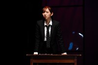 「つかこうへい十三回忌特別公演『新・熱海殺人事件』ラストスプリング」より。