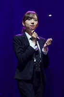 「つかこうへい十三回忌特別公演『新・熱海殺人事件』ラストスプリング」より。