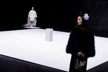 劇団あはひ「流れる」より。（撮影：前澤秀登）