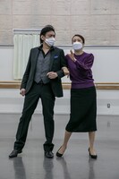 ミュージカル「FLOWER DRUM SONG」稽古場取材会の様子。(c)エイベックス・エンタテインメント