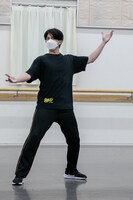 ミュージカル「FLOWER DRUM SONG」稽古場取材会の様子。(c)エイベックス・エンタテインメント