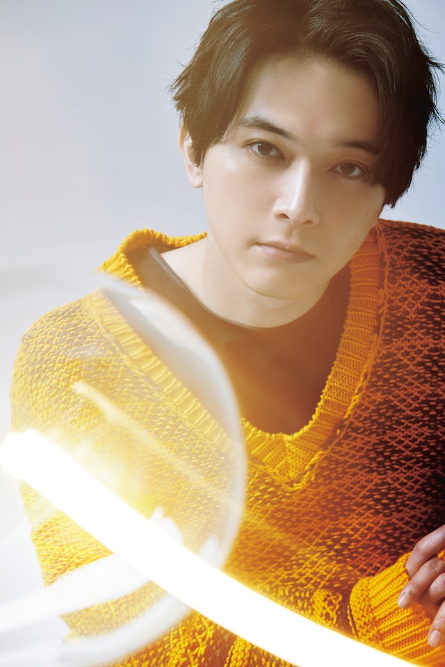 吉沢亮(c)SPUR2022年3月号 / 集英社 撮影 / Takemi Yabuki〈W〉