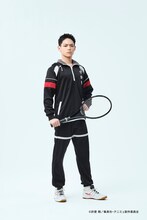 GAKU扮する橘桔平。