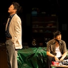 赤堀雅秋がコロナ禍の“鬱積した空気感”描く、大森南朋ら出演「ケダモノ」開幕