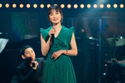 WOWOWプライム「WOWOWオリジナルミュージカルコメディ 福田雄一、井上芳雄『グリーン＆ブラックス』」#61「ミュージックショーコーナー」より。