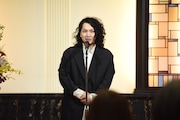 山本卓卓