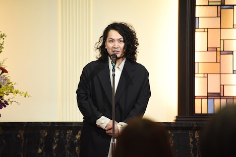 山本卓卓