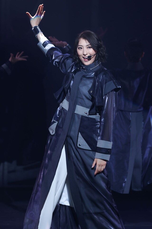 「珠城りょう 1st CONCERT『CUORE』」より。（撮影：岸隆子）