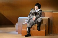 音楽劇「星の王子さま」より。（撮影：桂秀也）