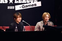 左から阿部顕嵐、水江建太。