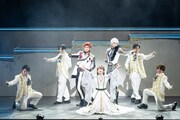 「青山オペレッタ THE STAGE ～ファルチェ・インヴェルソ / 逆さの三日月～」より。