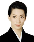 縣千(c)宝塚歌劇団