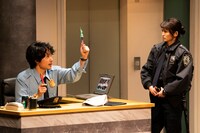 シリーズ「声 議論, 正論, 極論, 批判, 対話...の物語」Vol.2「ロビー・ヒーロー」より。（撮影： 引地信彦）