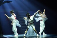 「舞台『紅葉鬼』～酒呑奇譚～」より。