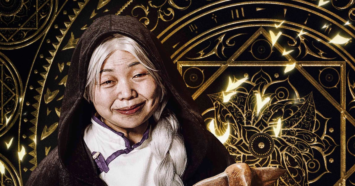 杉本美保扮するババ様（チャガン・シャマン）。 [画像ギャラリー 3/13 