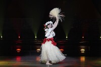 「フラガール - dance for smile -」より。（撮影：友澤綾乃）