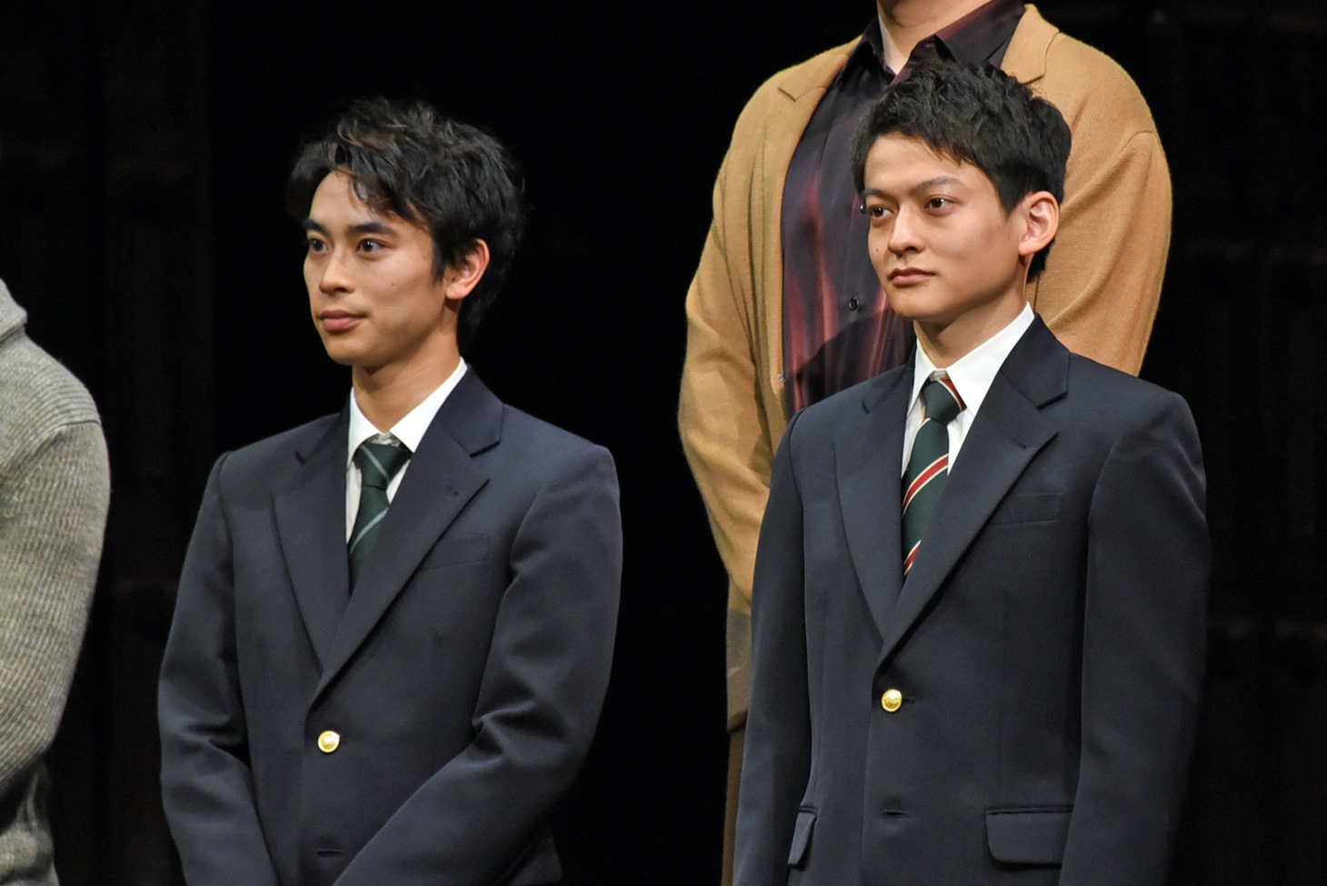 左から藤田悠、福山康平。