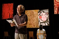 ゆうめい「あかあか」より。（撮影：佐々木啓太）