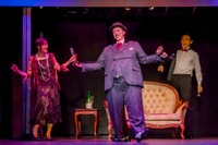 KERA CROSS 第4弾「SLAPSTICKS」より。（提供：東宝演劇部）